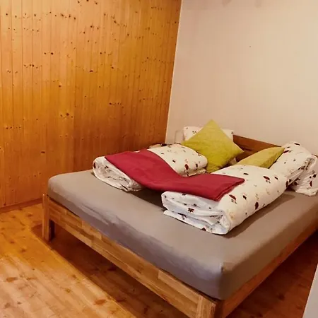 Einfaches Und Guenstiges Studio Auf Dem Bauernhof Apartmán